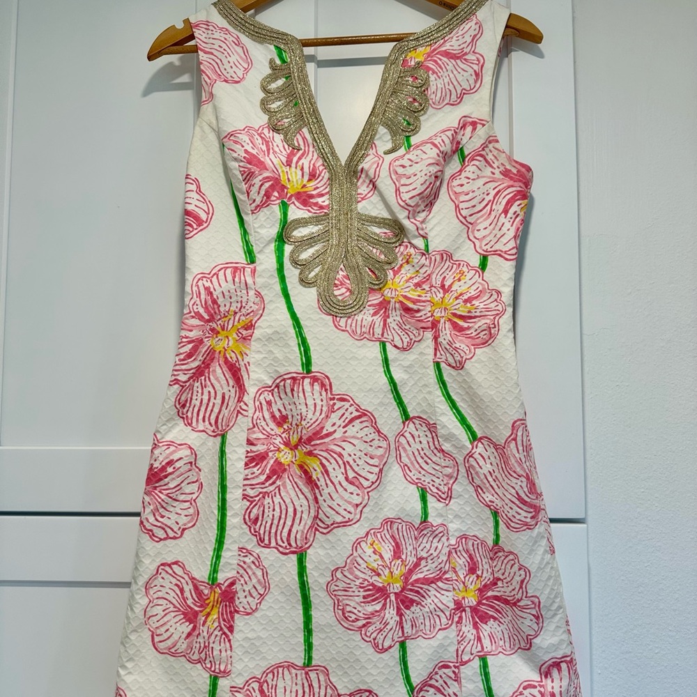 🏖️ Lilly Pulitzer Janice Shift Dress in Clover Cup print, Size 4